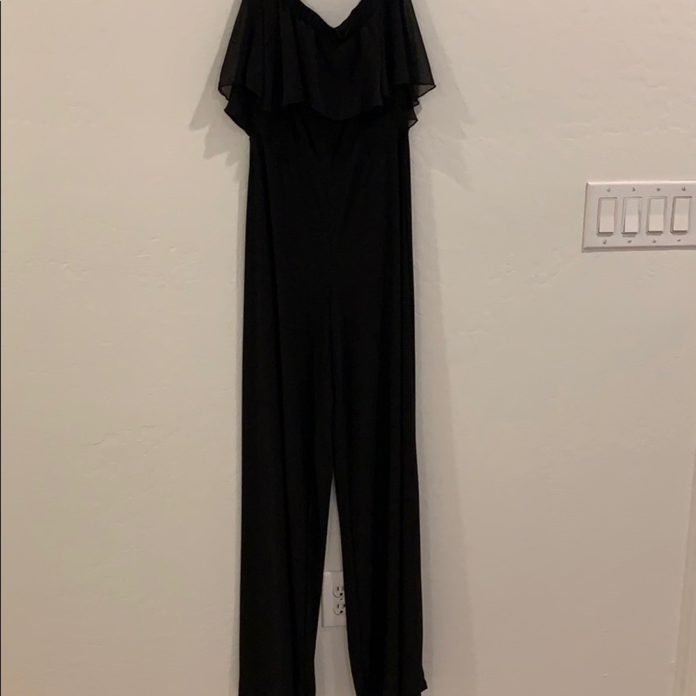 Off shoulder jump suit